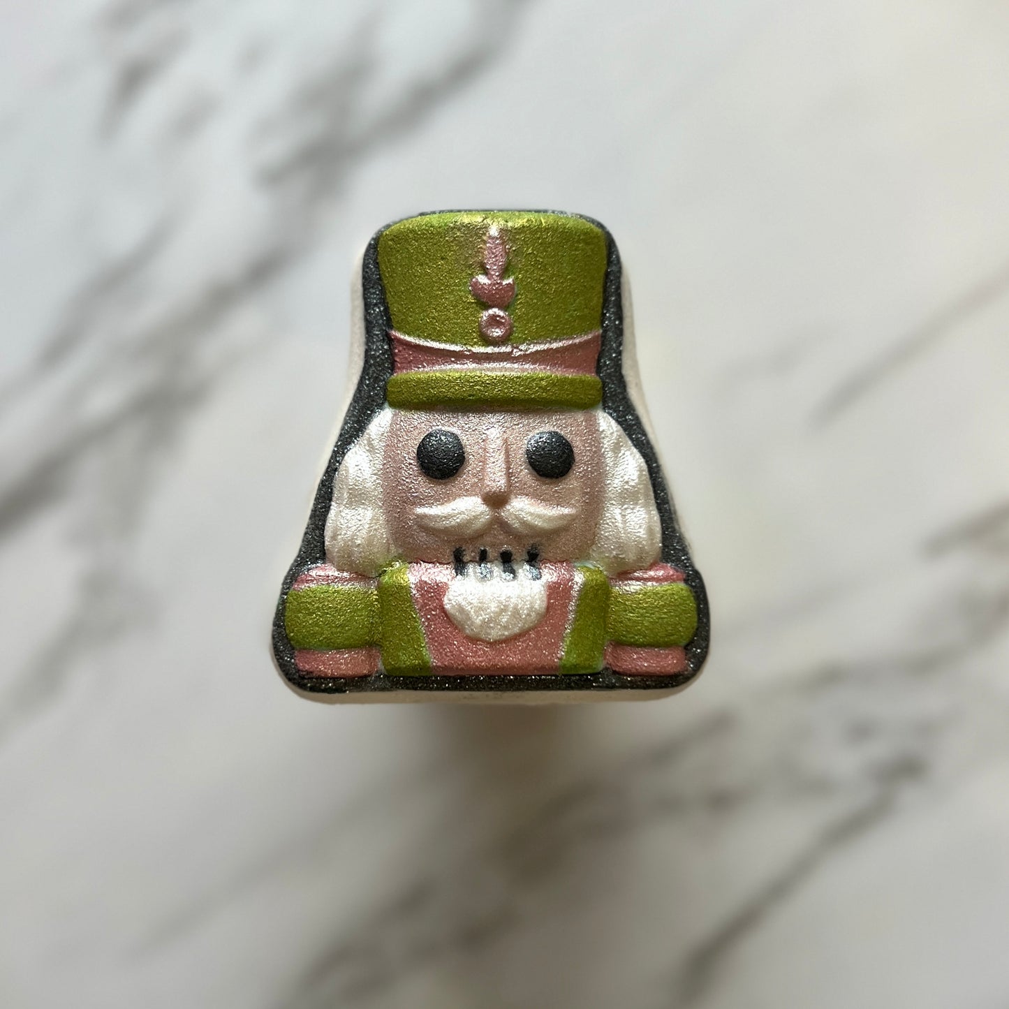 NUTCRACKER- RASPBERRY VANILLA