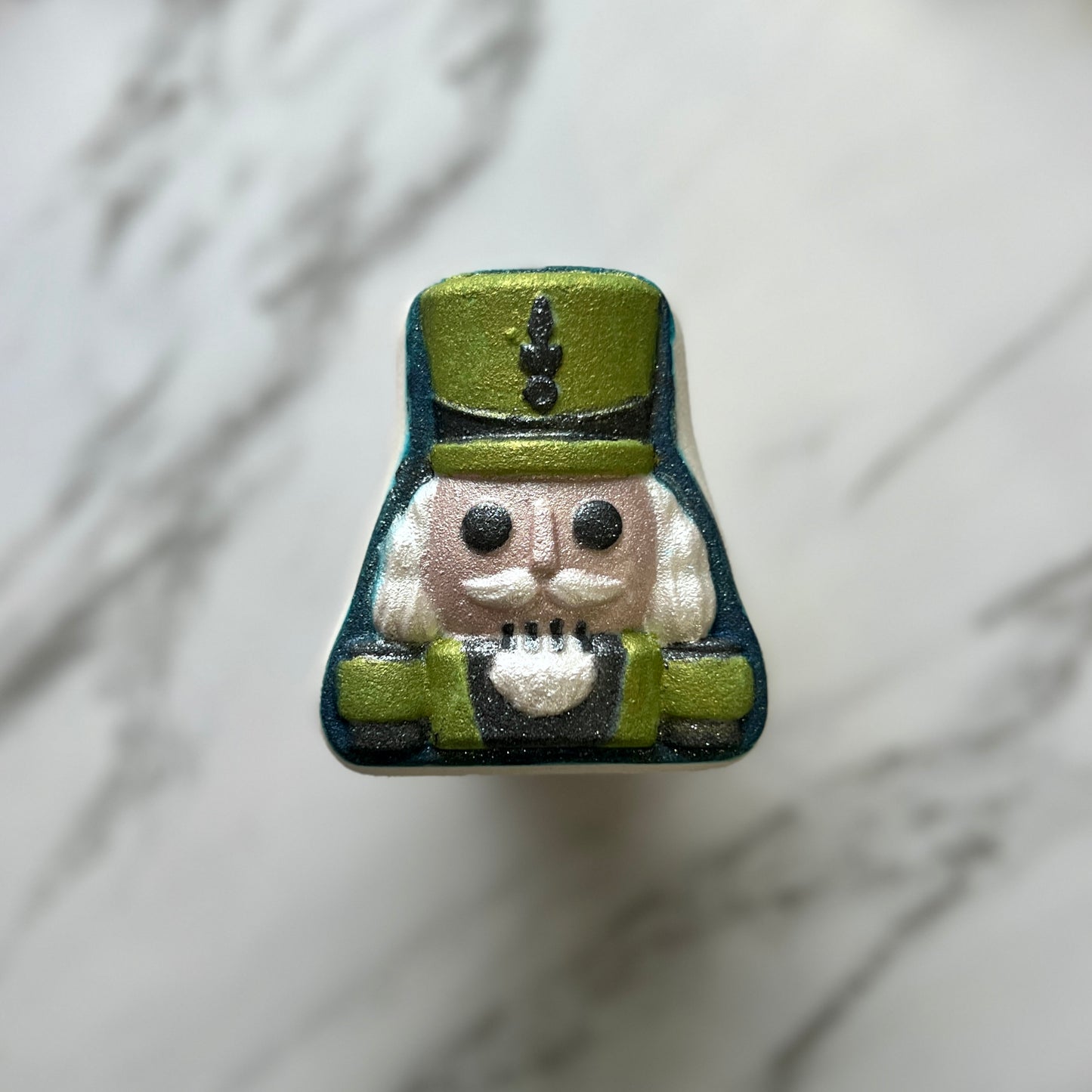 NUTCRACKER- RASPBERRY VANILLA