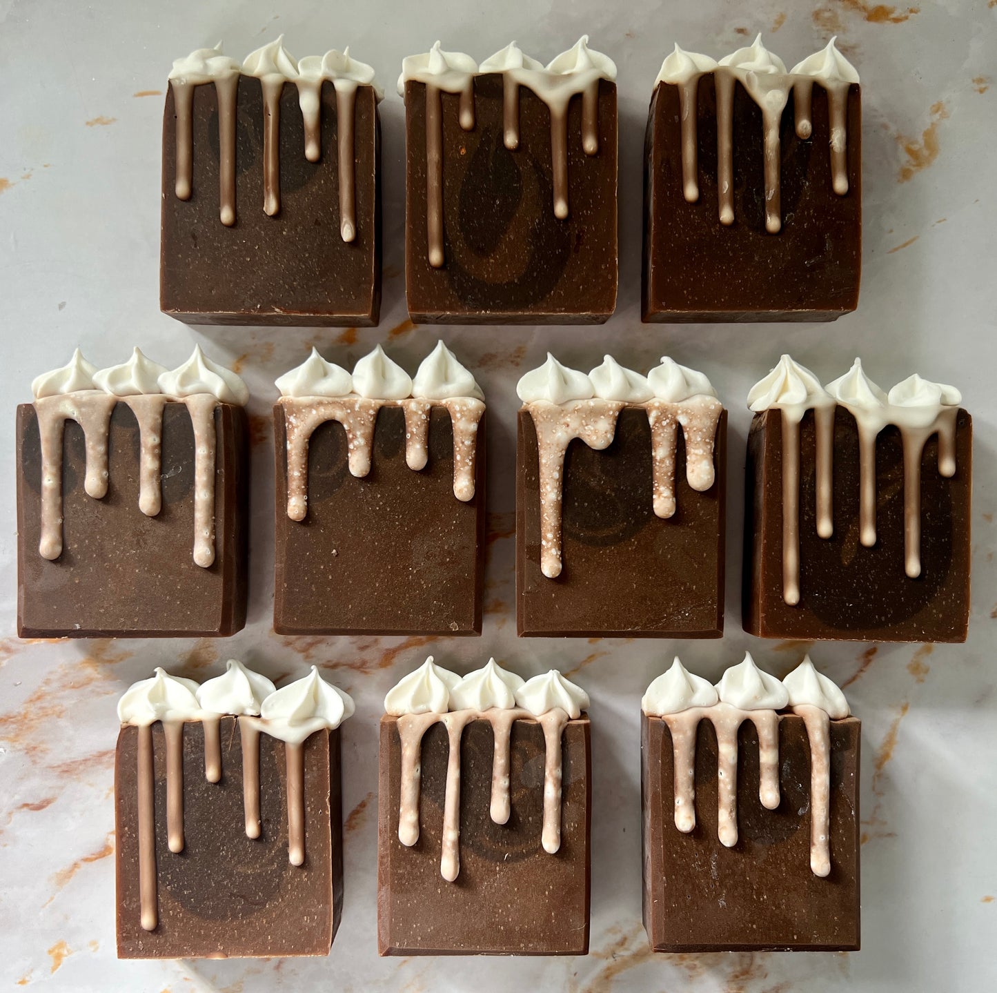 PUMPKIN PIE- PUMPKIN CINNAMON BUTTERCREAM