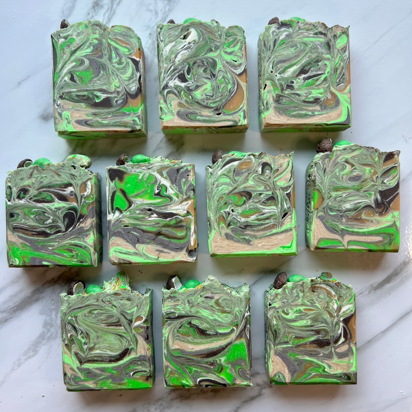LIME IN THE COCONUT- LIME PINEAPPLE SANDALWOOD