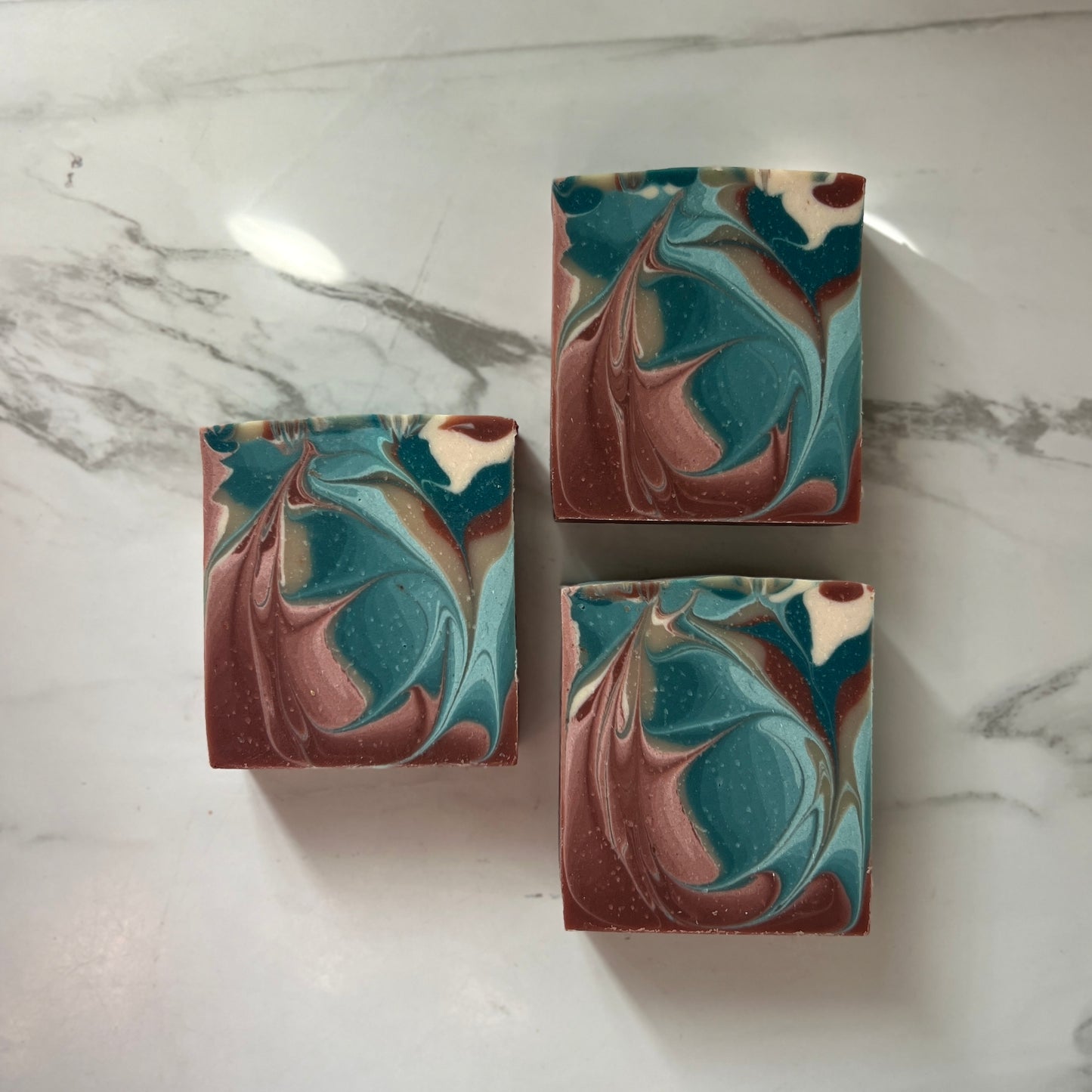 GAMBLIN’ MAN- TOBACCO BAY LEAF CEDARWOOD BERGAMOT