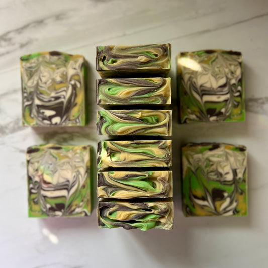 TROPICAL COLADA- PINEAPPLE, COCONUT CRÈME